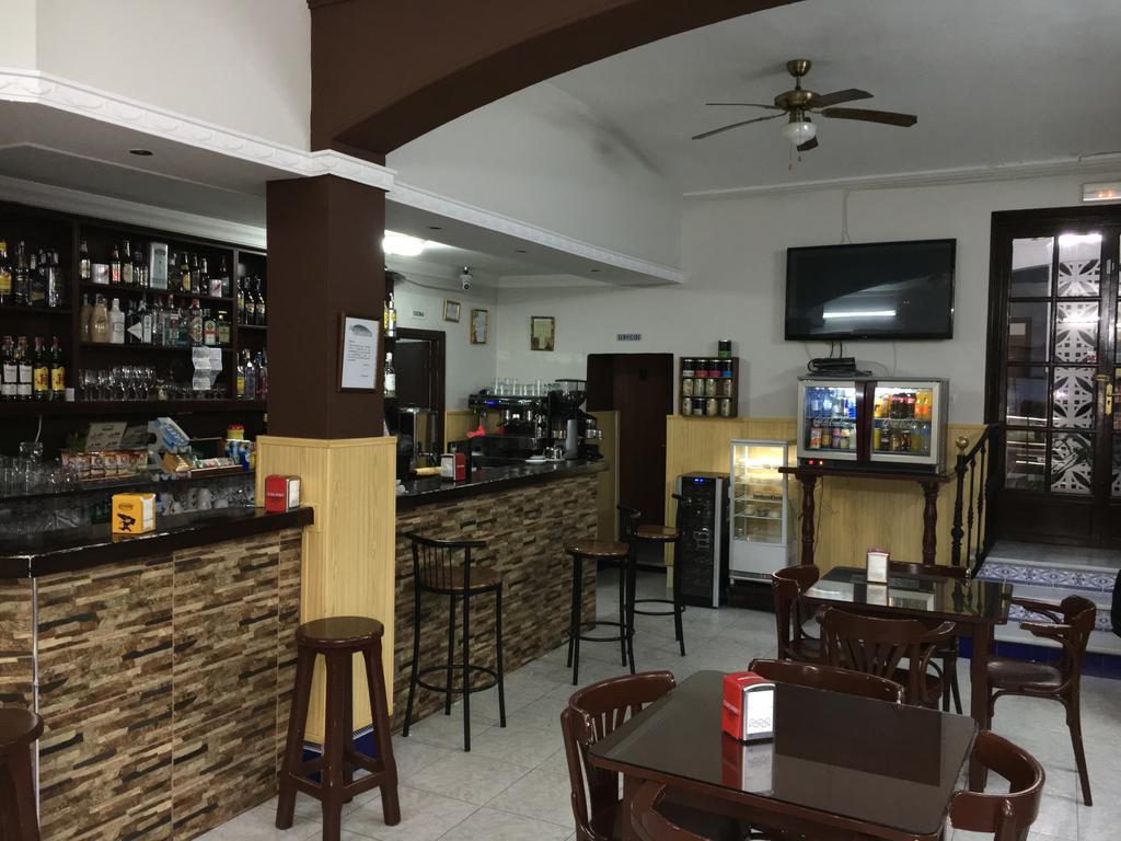 Hostal Barbate Exterior photo