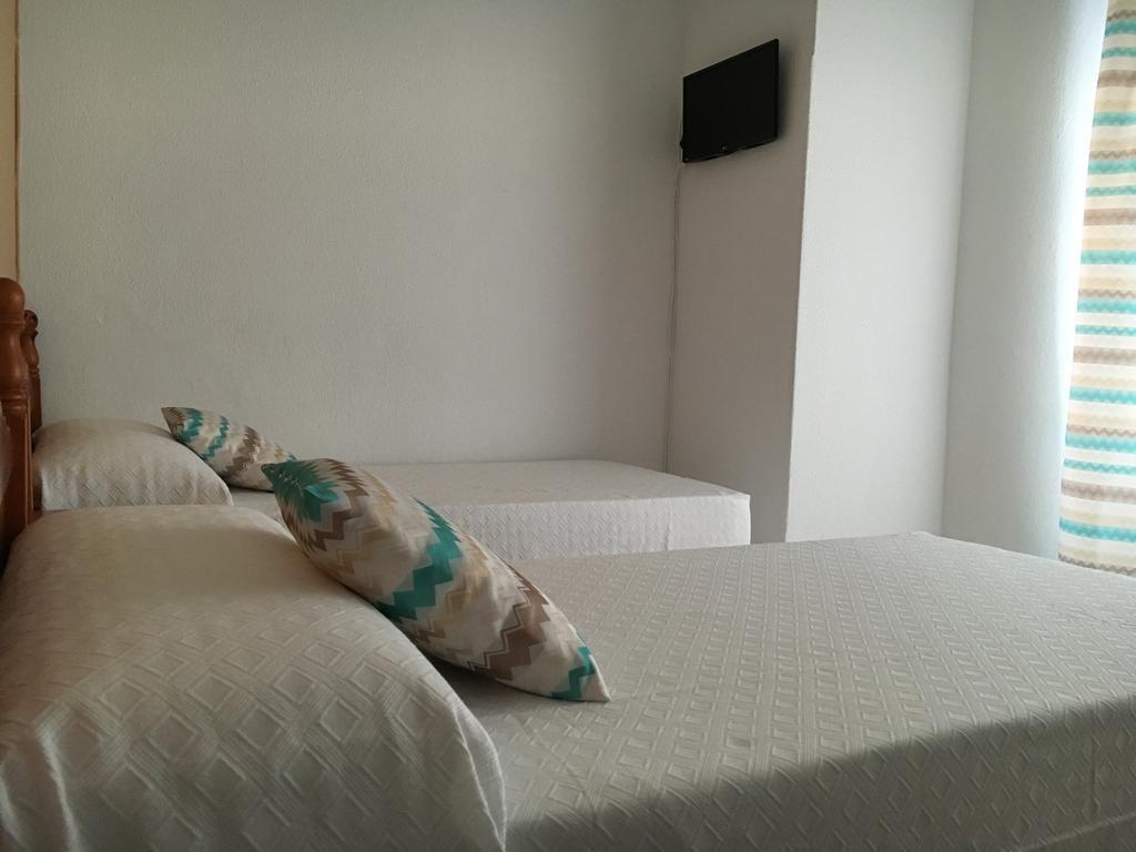 Hostal Barbate Exterior photo